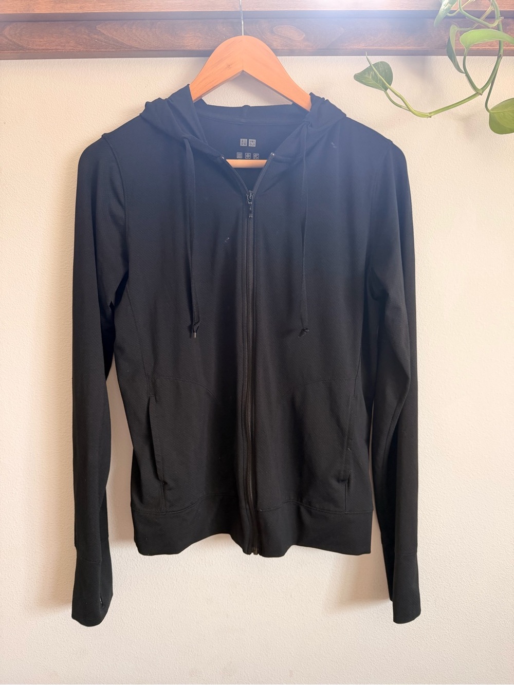 UNIQLO Black Full-Zip Hooded Jacket